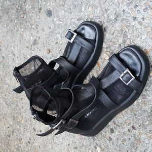 Beautiful Fabiano platform sandal boots